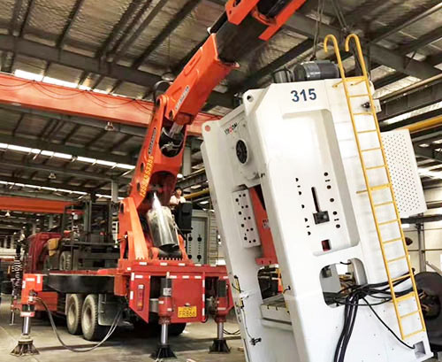 池州贵池提升工作效率，选择优质折臂吊租赁服务