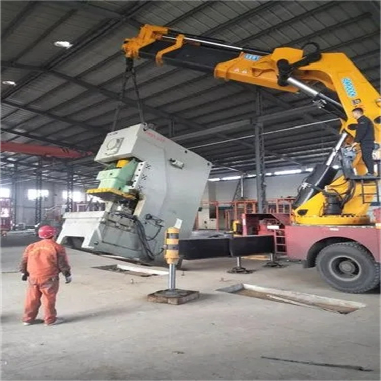 池州贵池80吨折臂吊车出租附近电话